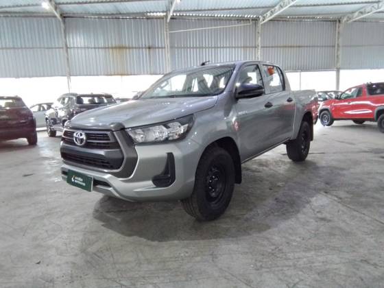 TOYOTA HILUX 2.8 D-4D TURBO DIESEL CHASSI 4X4 MANUAL